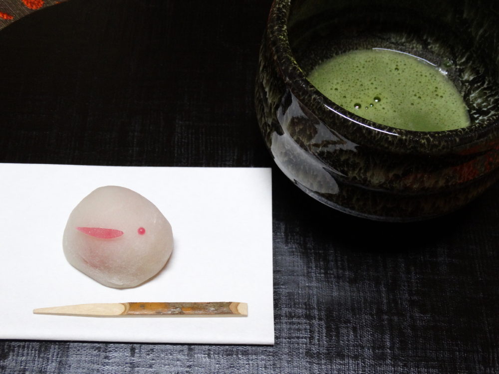 うさぎ餅とお抹茶